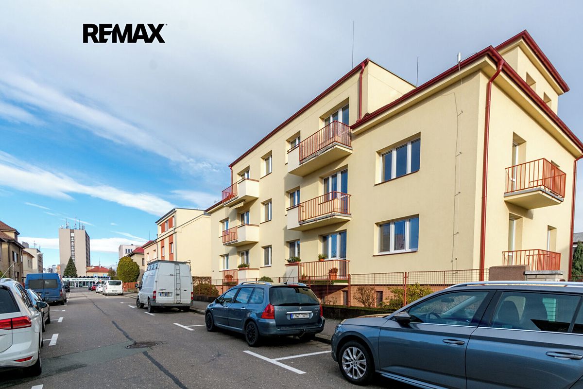 Pronájem bytu 2+1 67 m², Hradec Králové – fotka 1 z 3