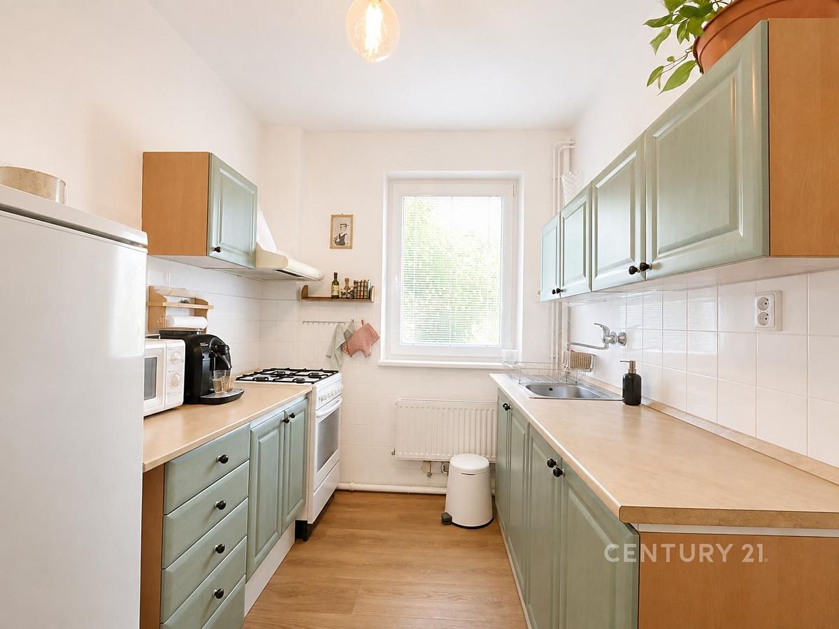 Prodej rodinného domu 84 m², pozemek 122 m² – fotografie 4