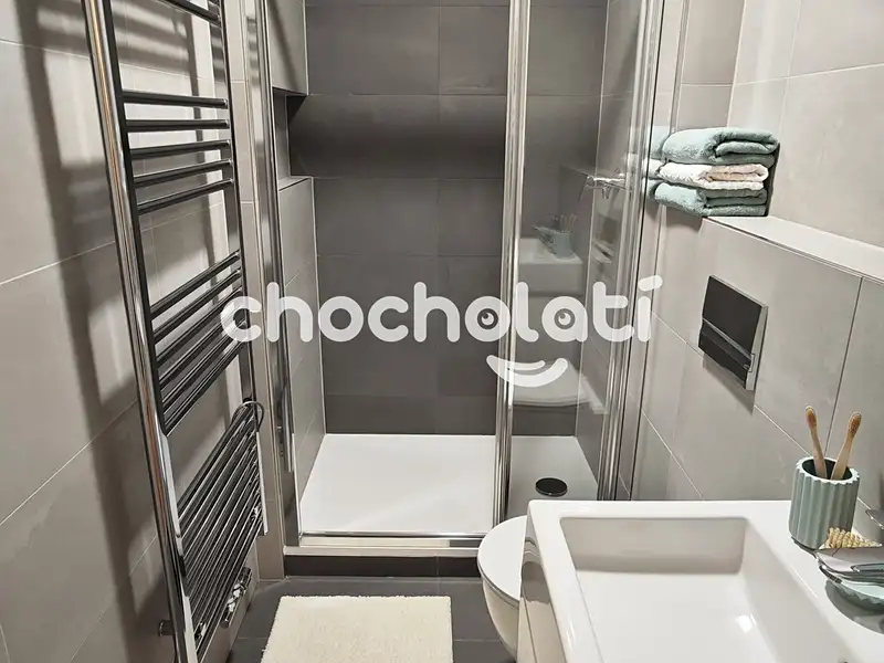 Pronájem bytu 1+kk 27 m², Pardubice – náhled fotky 3
