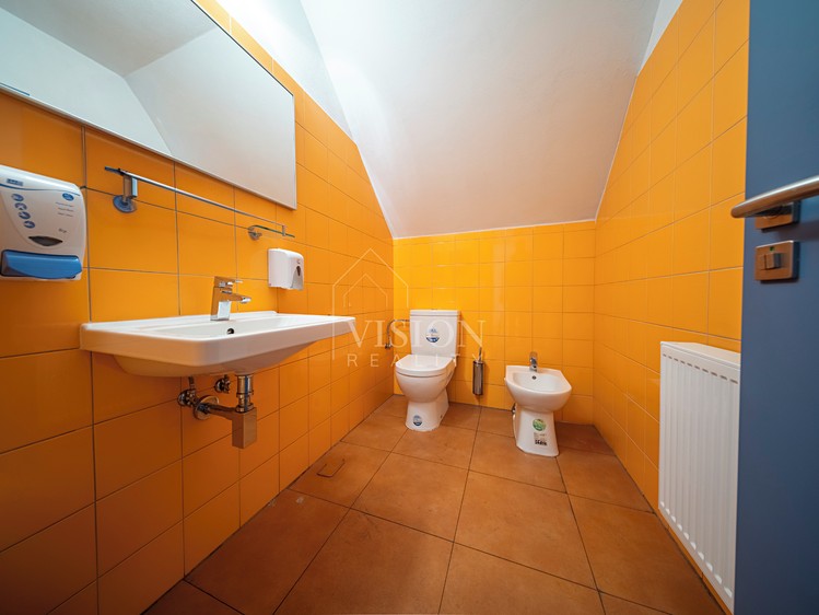 Комерційне приміщення в оренду, 30 м² (18 з 22)