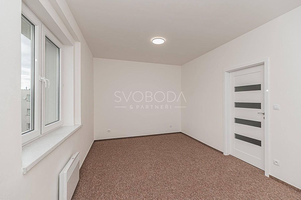 Pronájem bytu 2+kk 46 m² – fotografie 2