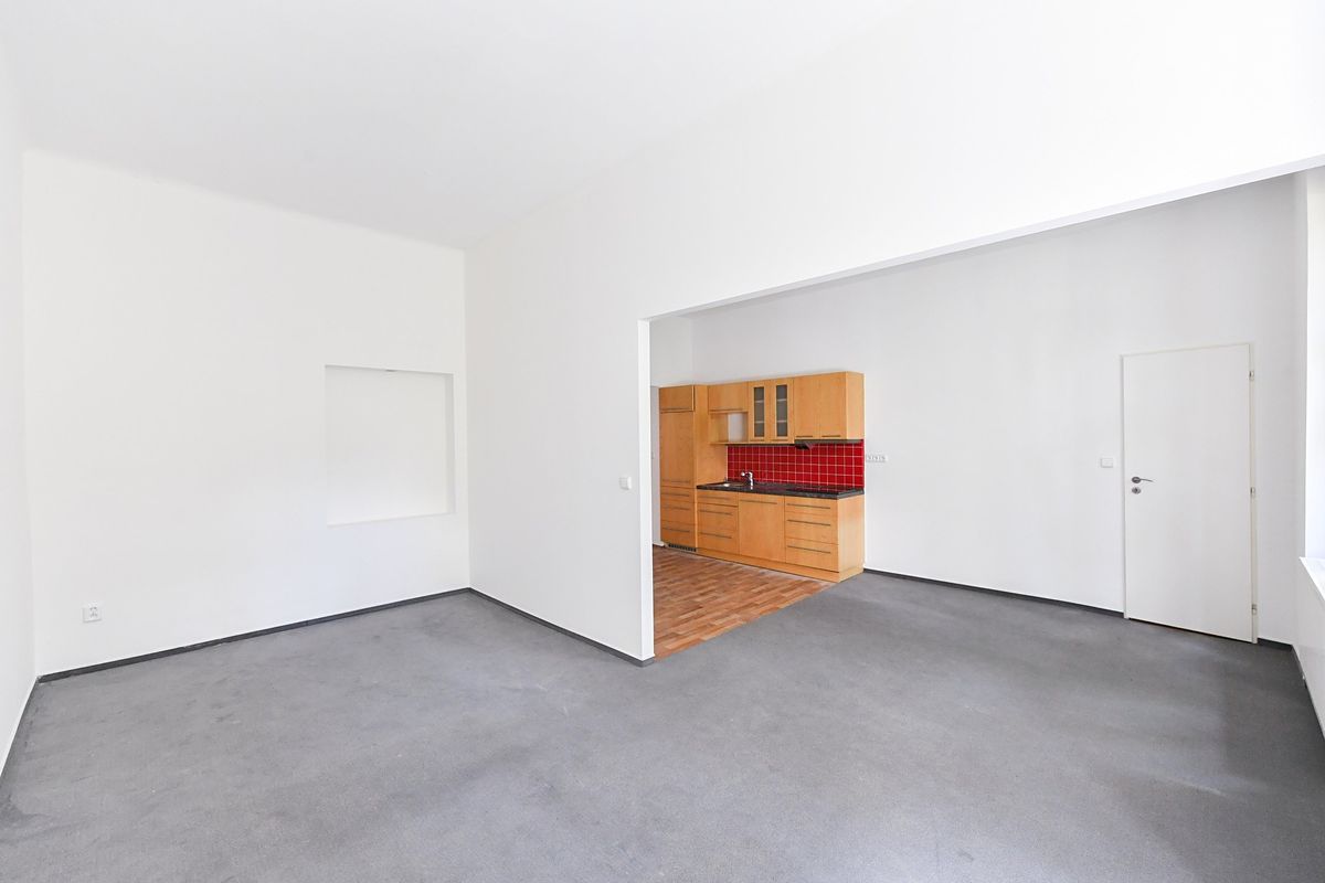 Pronájem bytu 2+kk 69 m²
