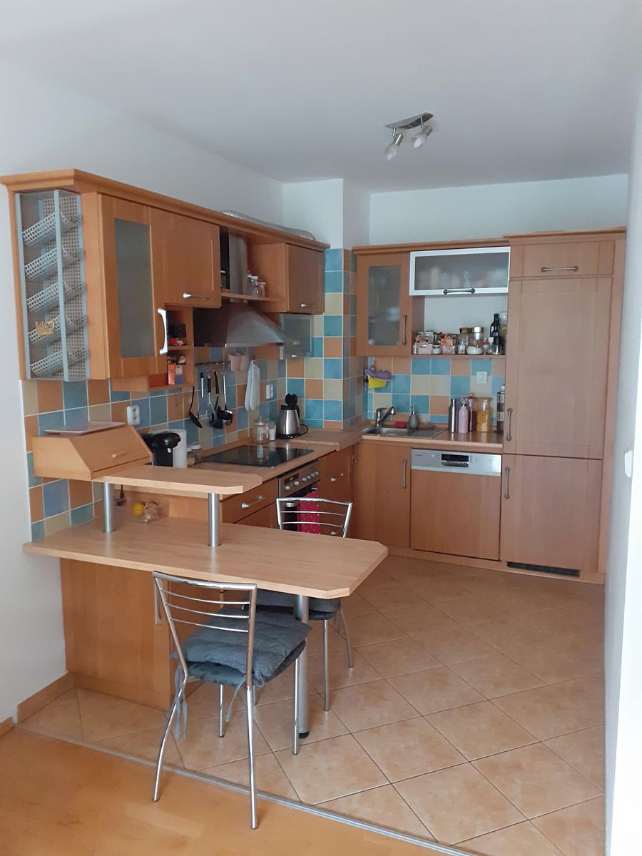 Pronájem bytu 2+kk 50 m² – fotografie 4