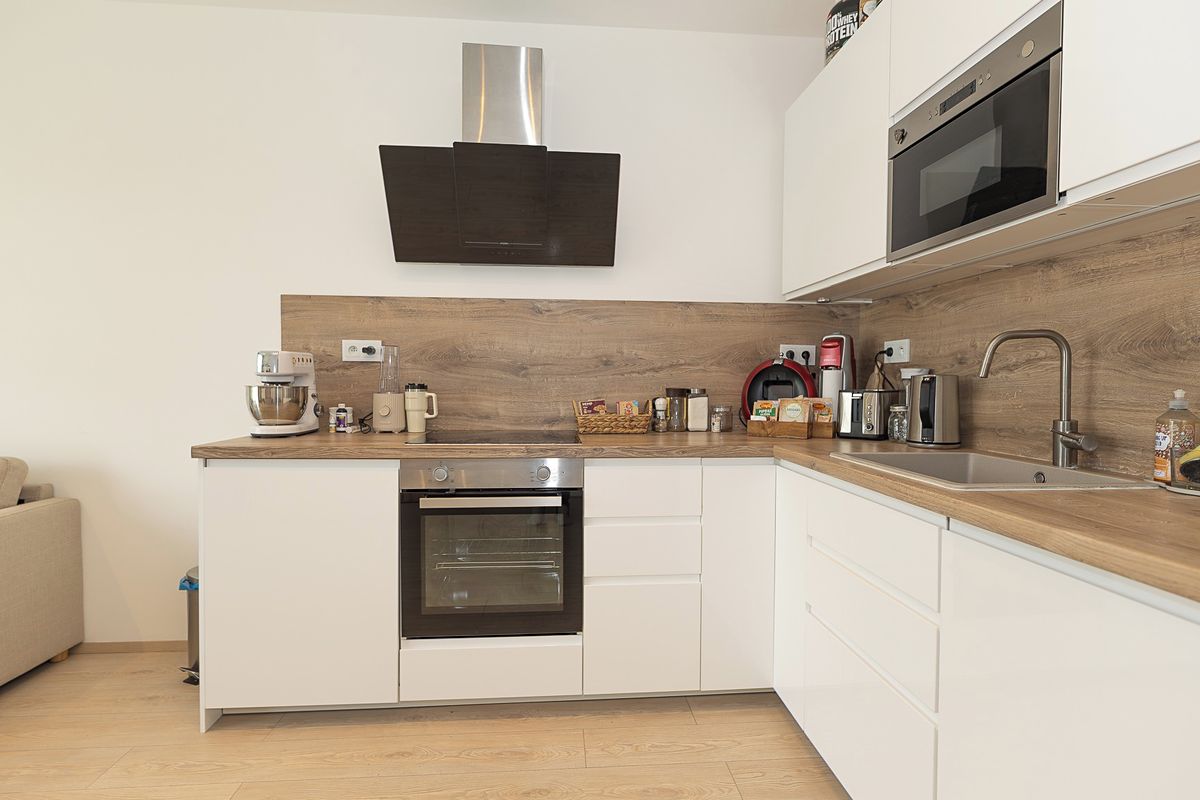 Pronájem bytu 1+kk 33 m²