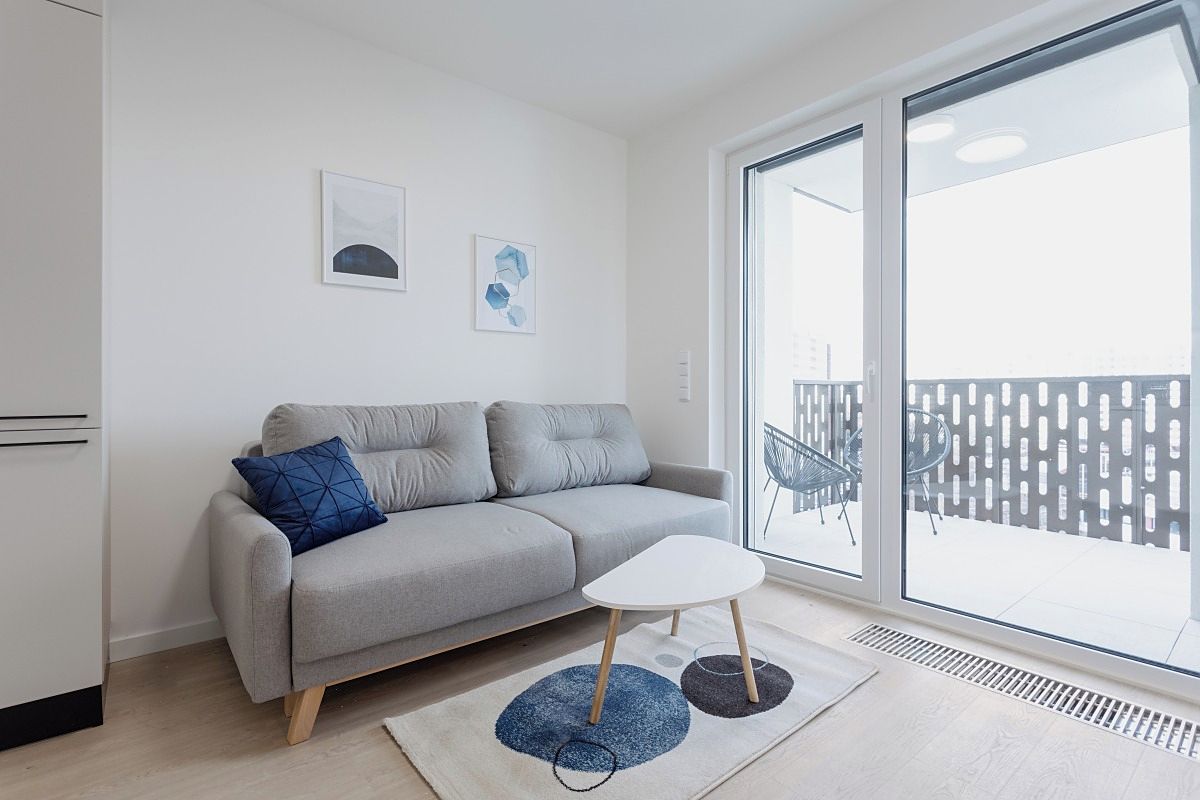 Pronájem bytu 2+kk 43 m² – fotografie 2