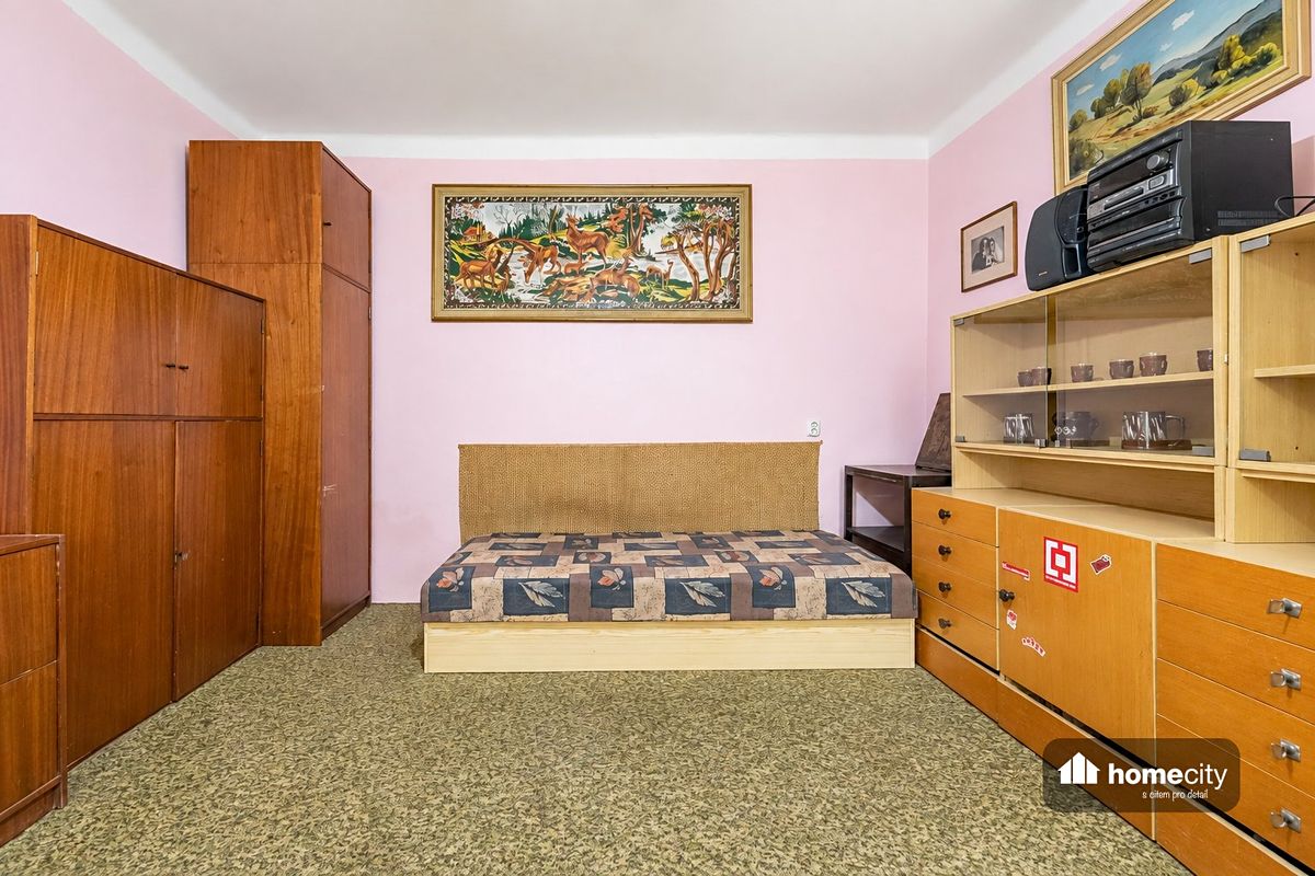 Prodej rodinného domu 90 m², pozemek 864 m² – fotografie 5