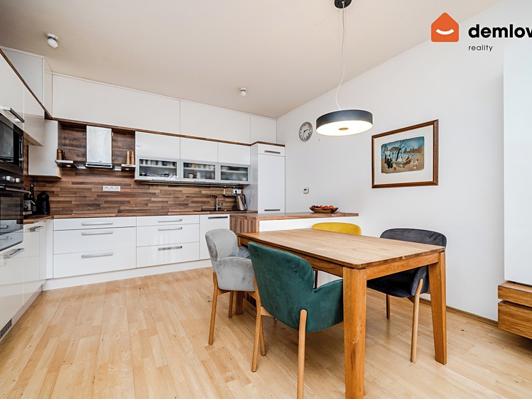 Квартира 4+kk на продаж, 96 м² (7 з 24)