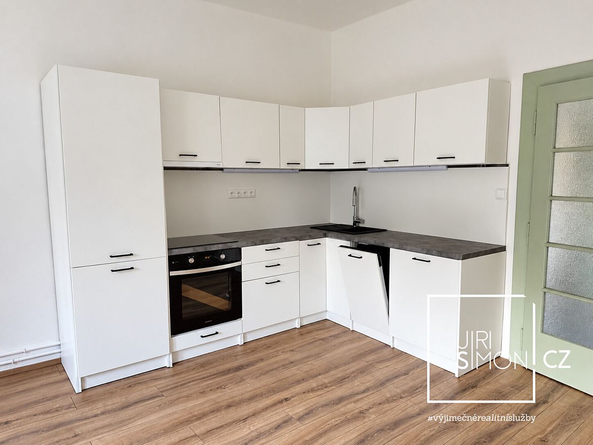 Pronájem bytu 2+kk 40 m² – fotografie 4