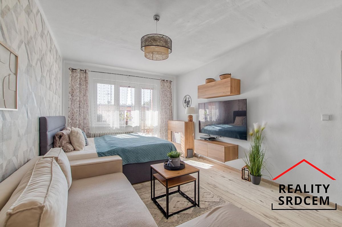 Pronájem bytu 2+1 55 m² – fotografie 2