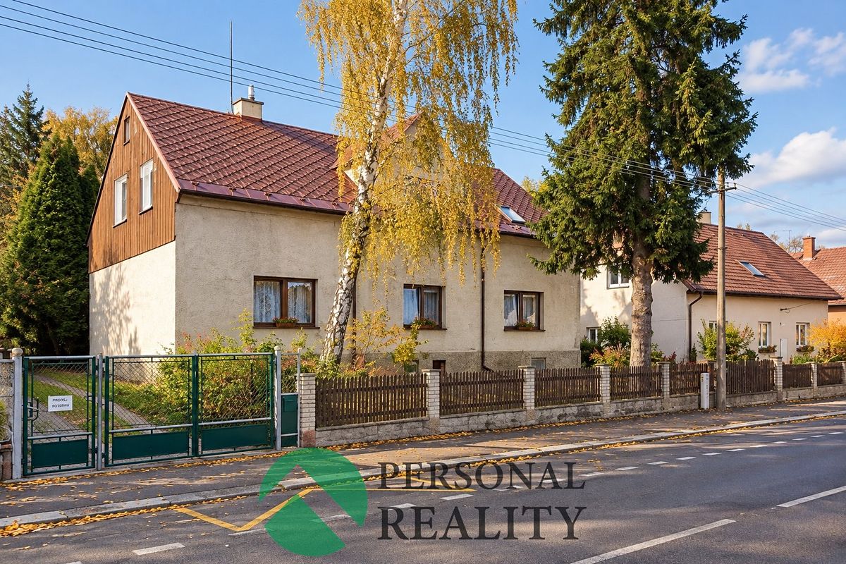 Prodej rodinného domu 240 m², pozemek 612 m²