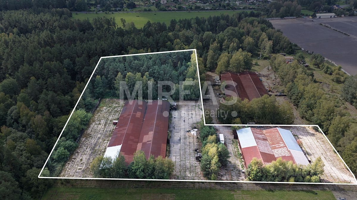 Prodej komerčního pozemku 19967 m² – fotografie 3