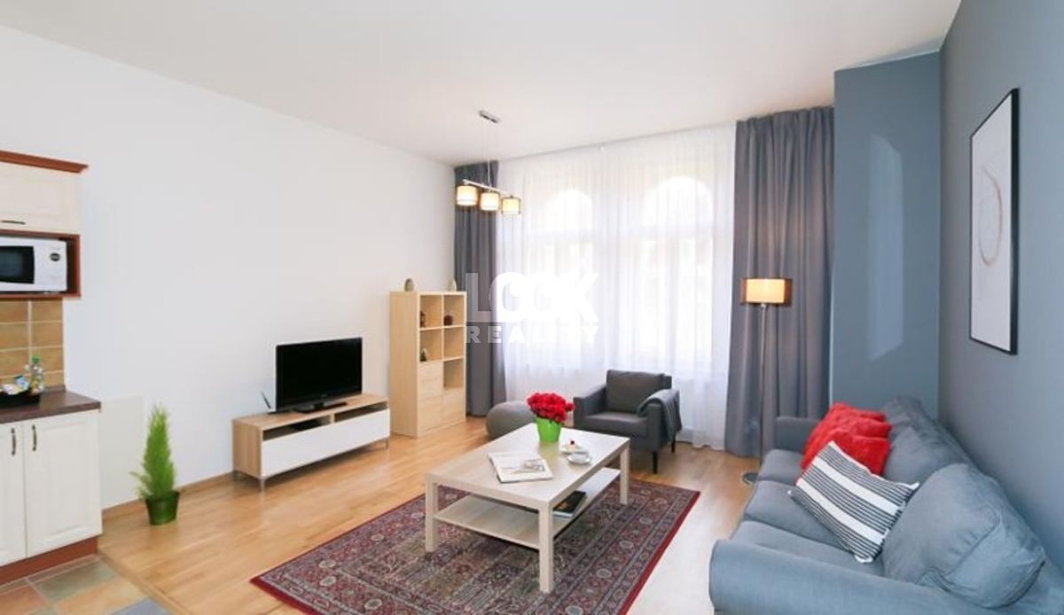 Pronájem bytu 3+kk 65 m²
