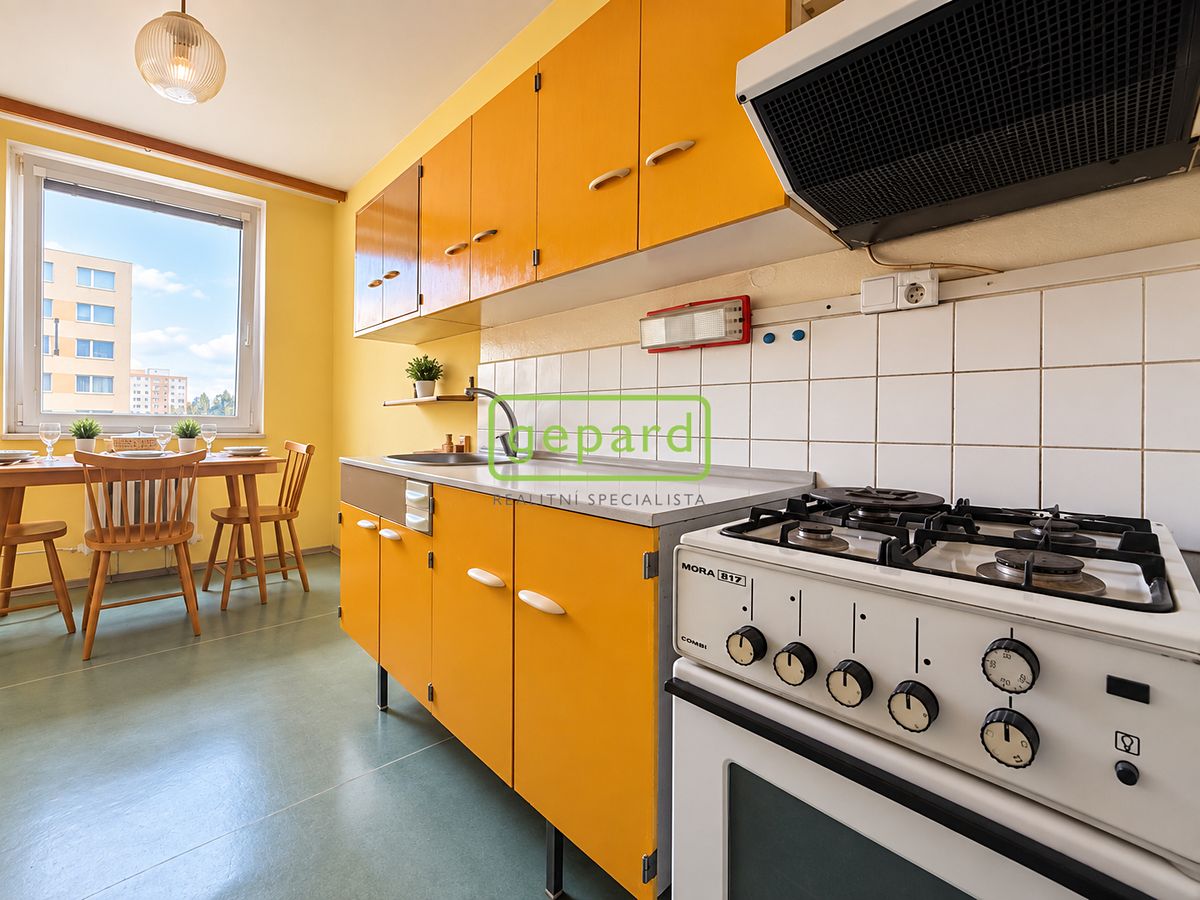 Pronájem bytu 3+1 72 m² – fotografie 3
