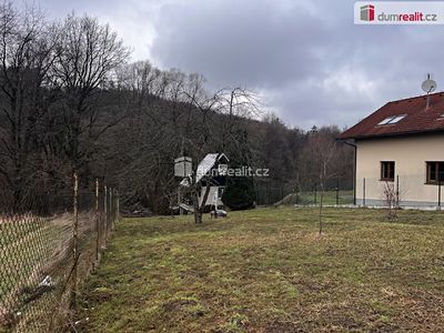 Prodej stavebního pozemku 1005 m²