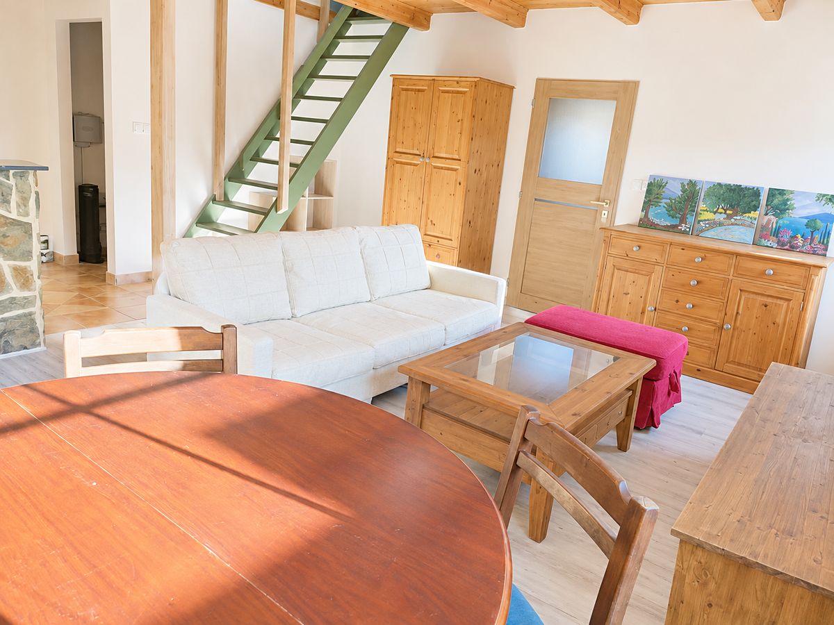 Pronájem rodinného domu 80 m², pozemek 50 m² – fotografie 2