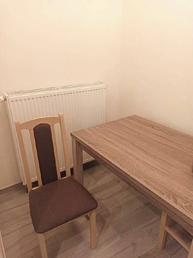 Pronájem bytu 1+1 35 m² – fotografie 4