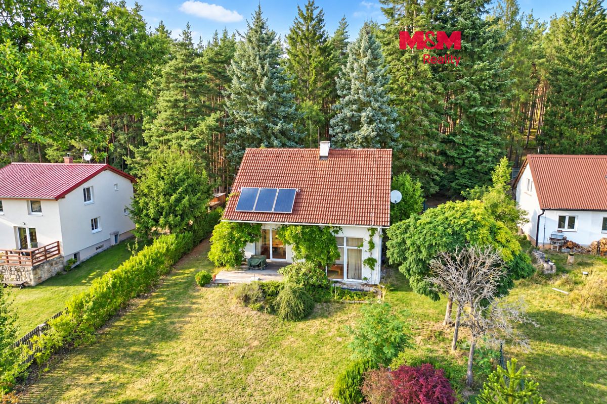 Prodej rodinného domu 140 m², pozemek 1306 m²