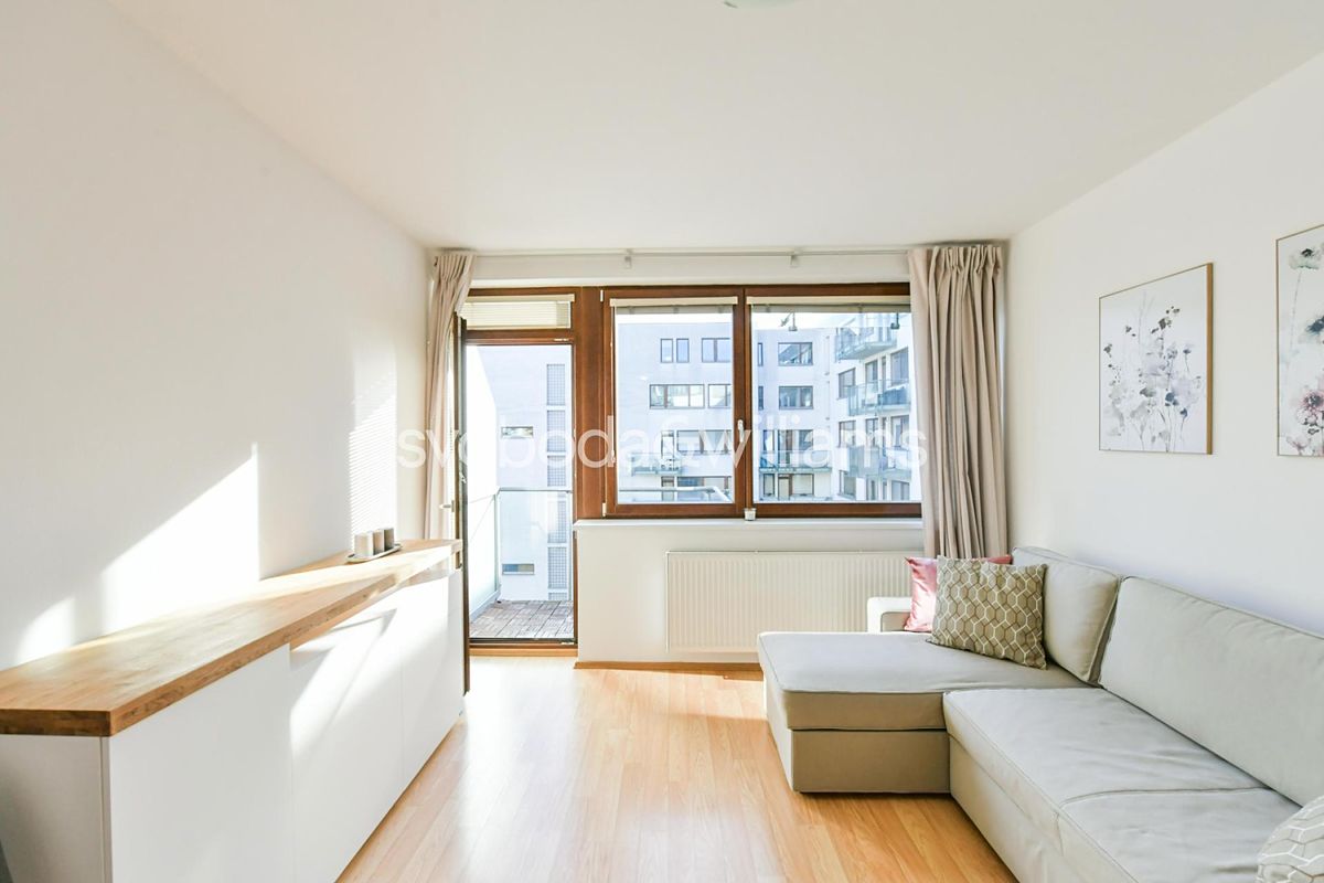 Pronájem bytu 2+kk 48 m² – fotografie 5