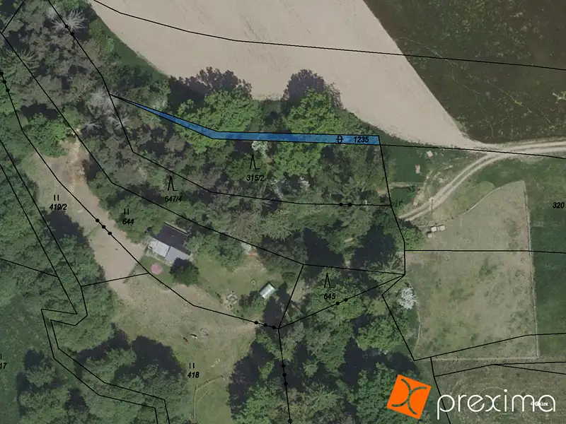 Prodej komerčního pozemku 142 m², Ostředek – náhled fotky 1