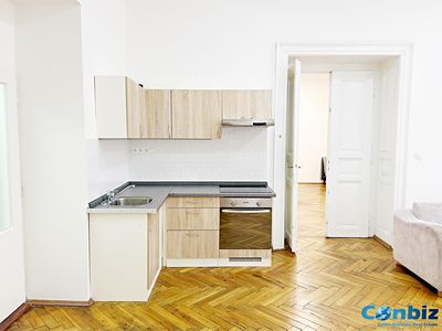 Pronájem bytu 4+kk 95 m²