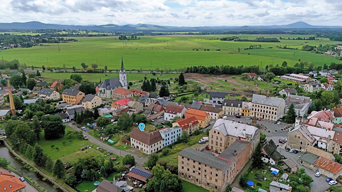 Prodej vícegeneračního domu 475 m², pozemek 1140 m² – fotografie 4