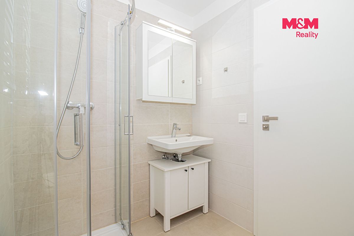 Pronájem bytu 1+kk 27 m² – fotografie 5