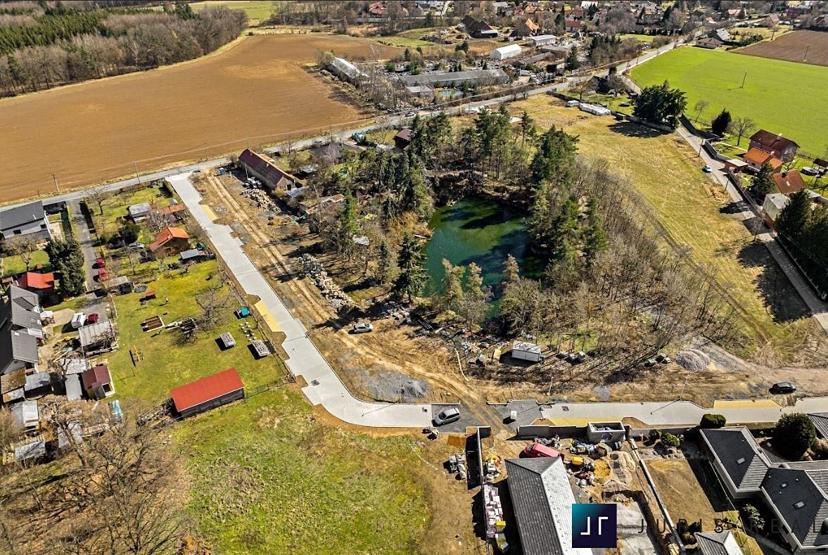 Prodej stavebního pozemku 6731 m² – fotografie 2