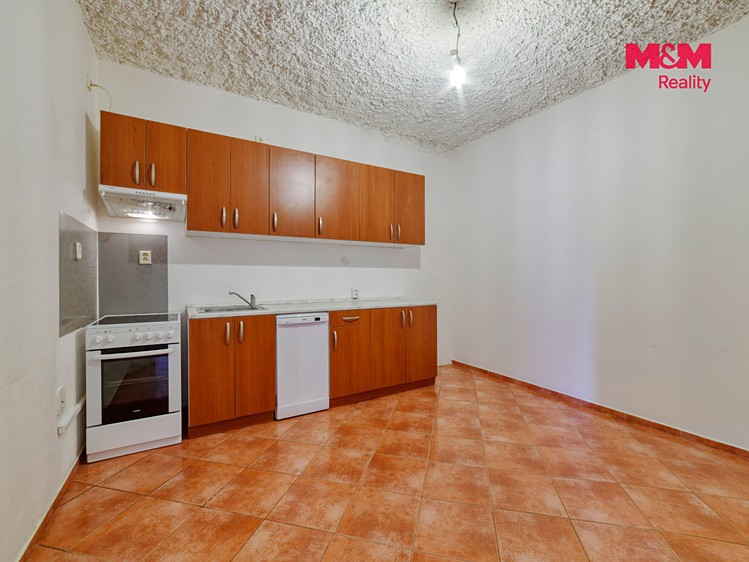 Pronájem bytu 3+1, 81 m² (2 z 24)