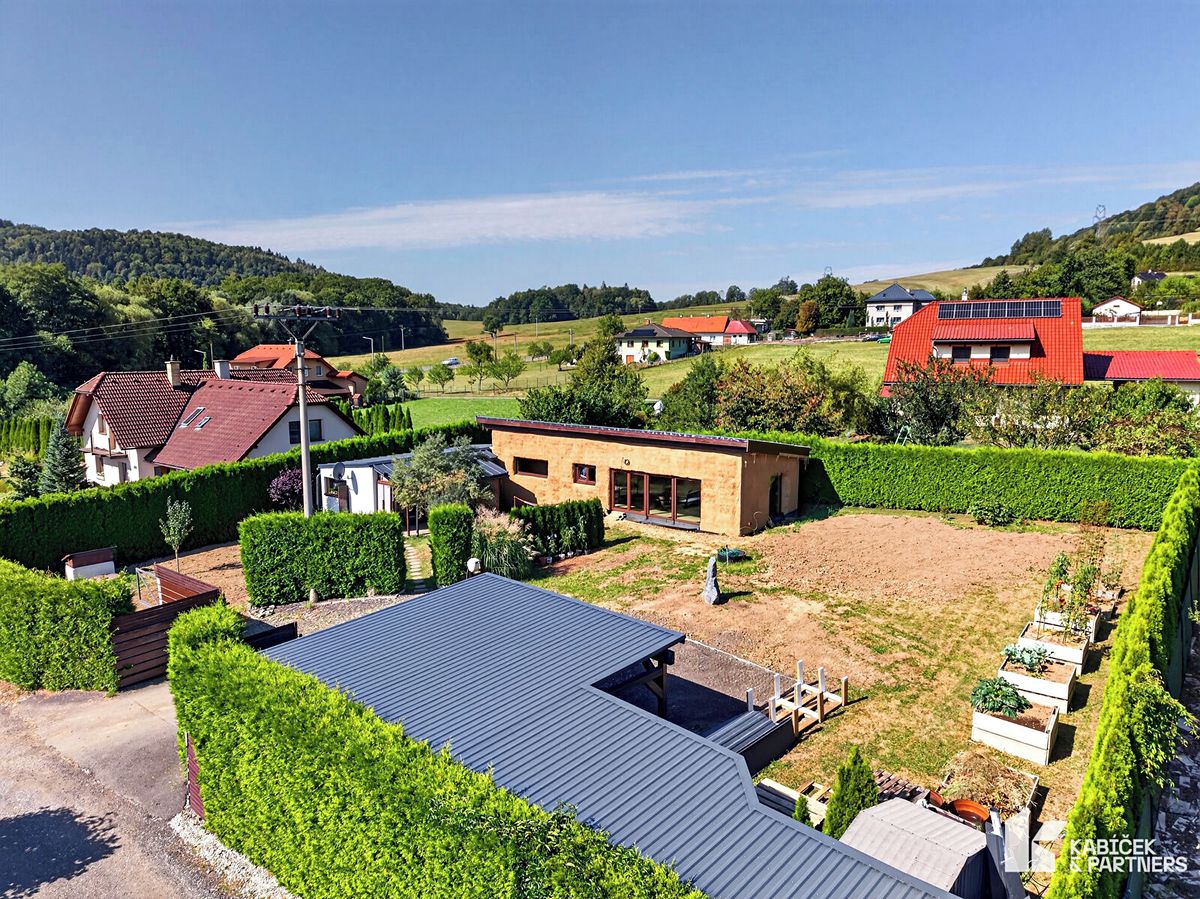 Prodej rodinného domu 95 m², pozemek 1039 m²