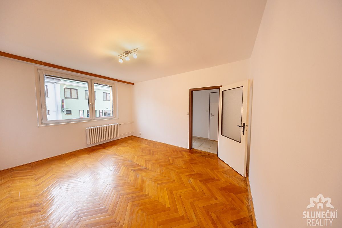 Pronájem bytu 1+1 31 m² – fotografie 3