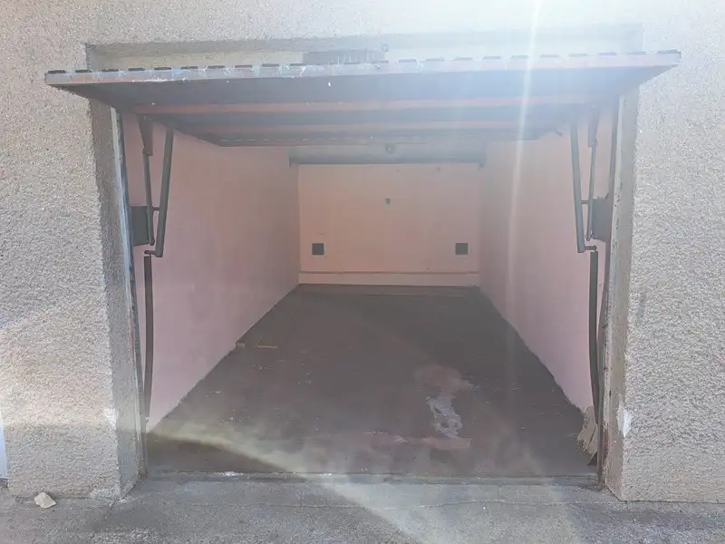 Pronájem garáže 17 m², Olomouc – náhled fotky 2