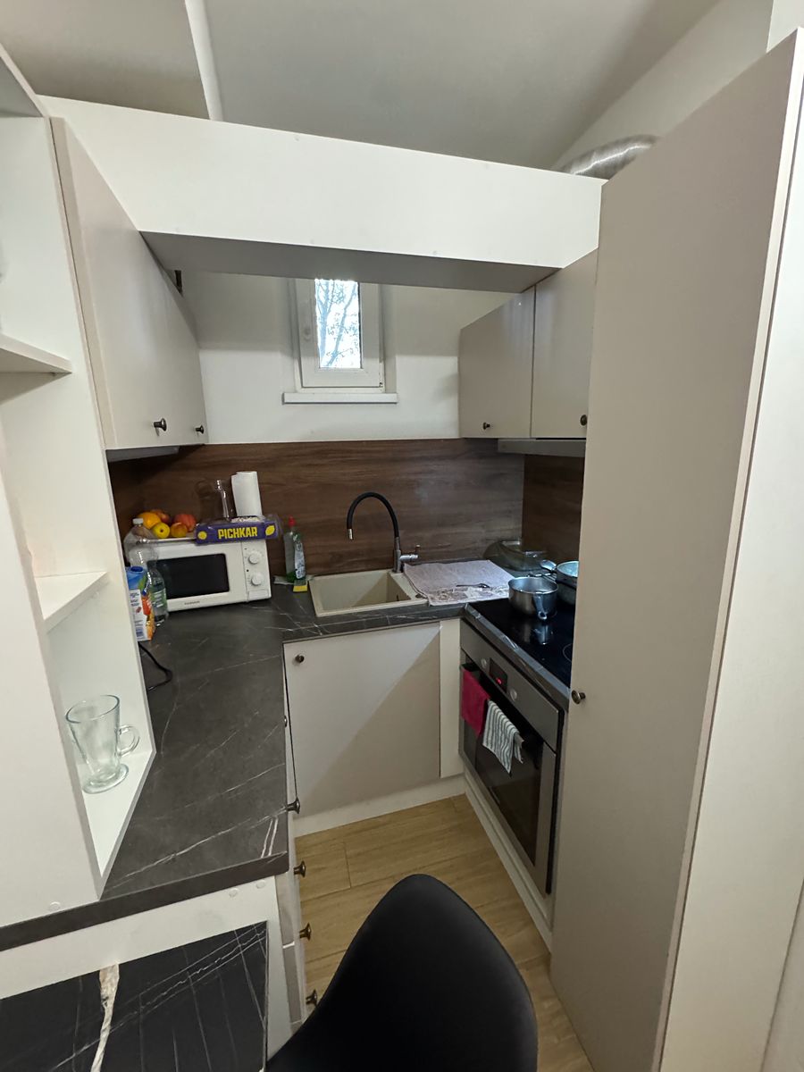 Pronájem bytu 1+1 25 m² – fotografie 2