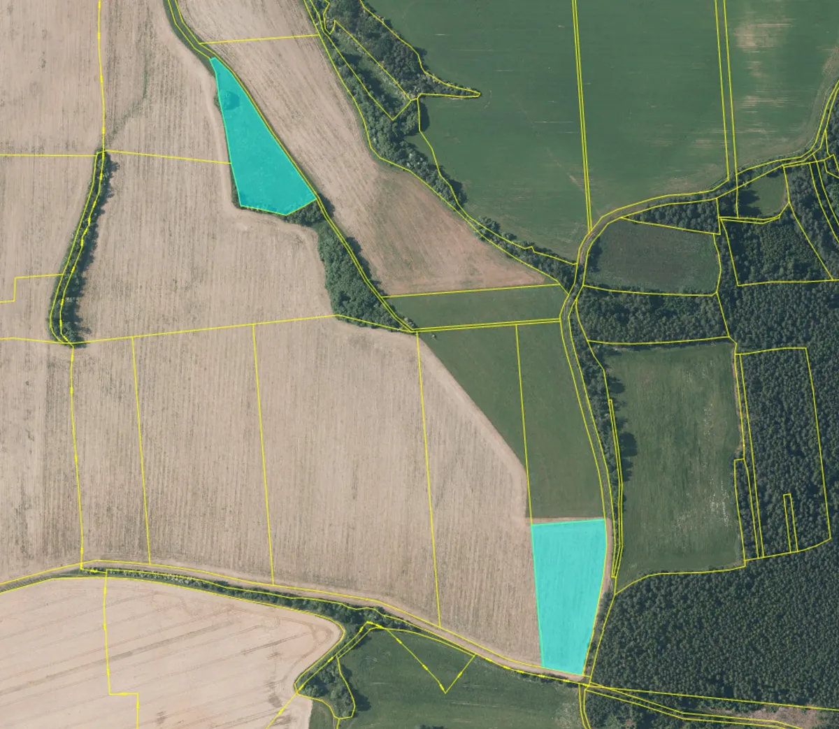 Prodej pole 21466 m²