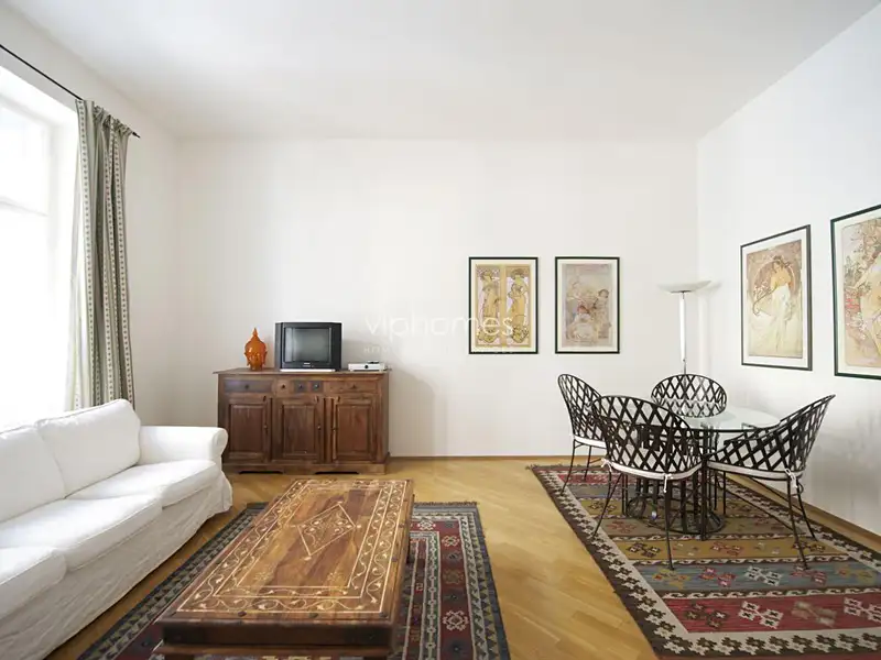 Pronájem bytu 3+kk 80 m², Praha – náhled fotky 3