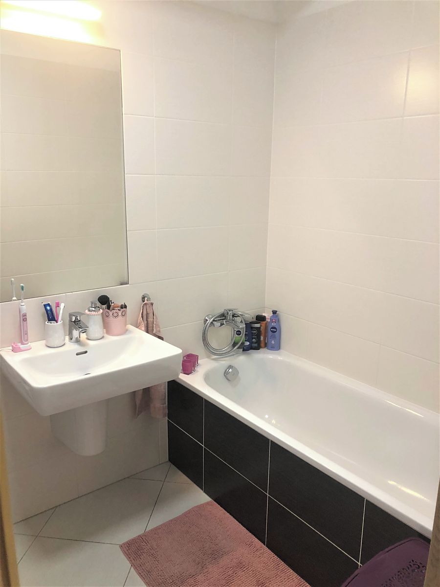 Pronájem bytu 1+kk 39 m² – fotografie 4