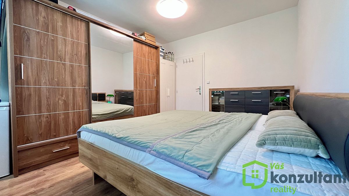 Pronájem bytu 2+1 57 m² – fotografie 4