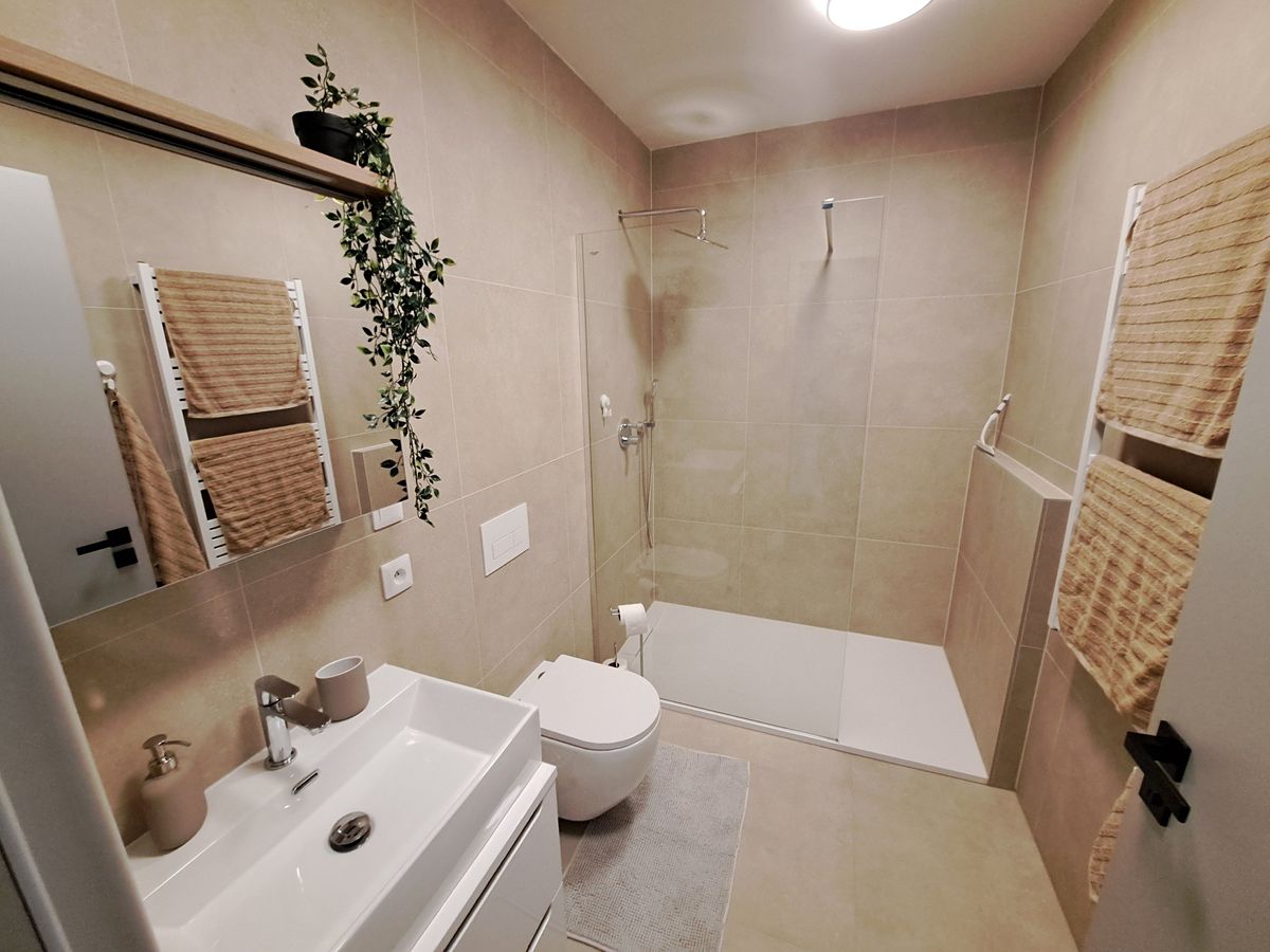Pronájem bytu 1+kk 31 m² – fotografie 3
