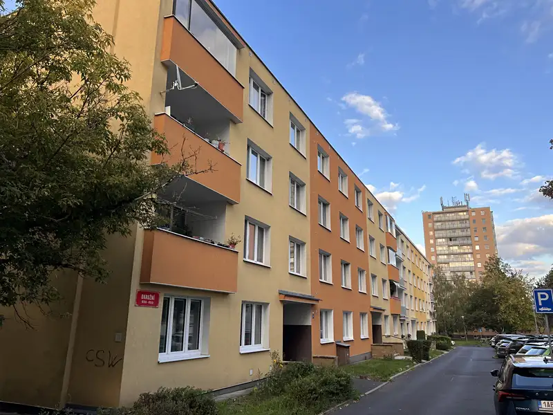 Prodej bytu 3+1 67 m², Karlovy Vary – náhled fotky 1