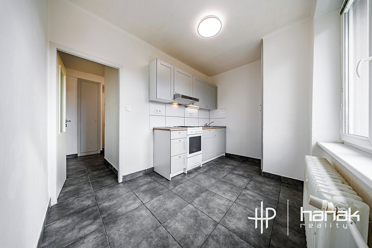 Pronájem bytu 1+1 34 m²