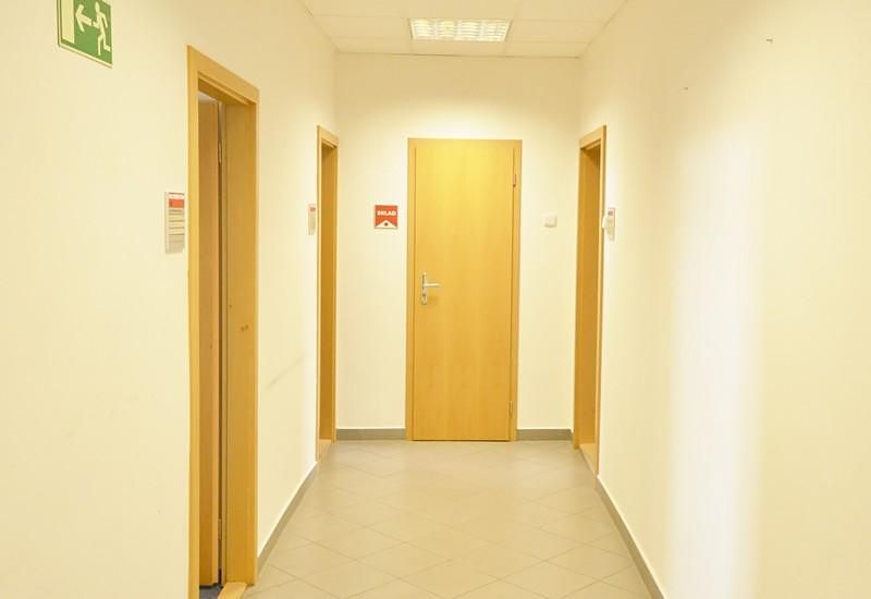 Pronájem kanceláře 17 m² – fotografie 2