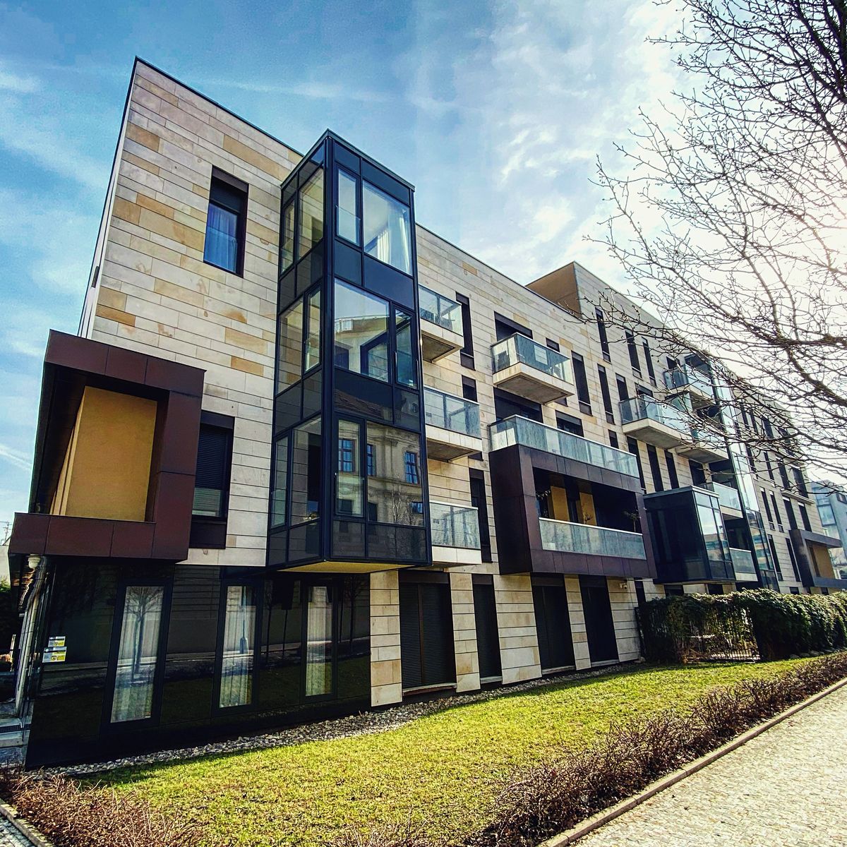 Pronájem bytu 3+kk 100 m²