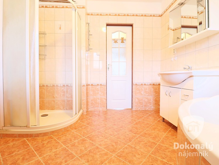 Wohnung 2+1 zur Miete, 56 m² (9 von 12)