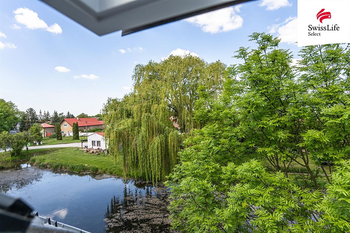 Prodej bytu 3+kk 83 m², Břežany II – fotka 1 z 3