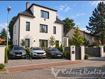Prodej  rodinného domu 195 m², pozemek 699 m²