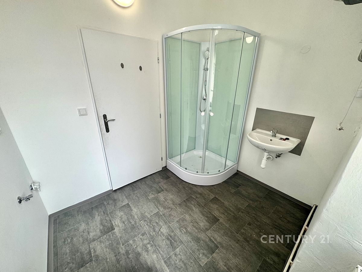 Pronájem bytu 2+kk 53 m² – fotografie 5