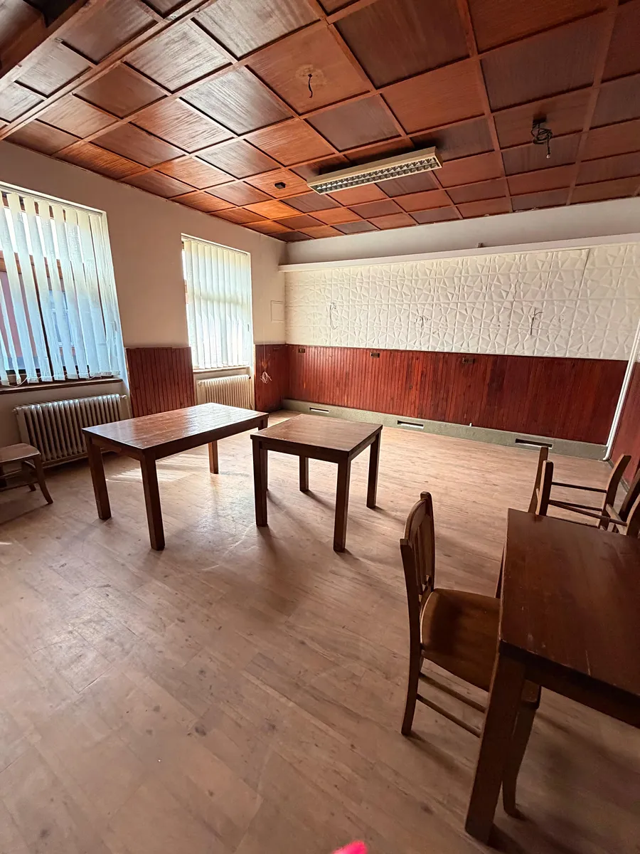 Pronájem obchodního prostoru 200 m²
