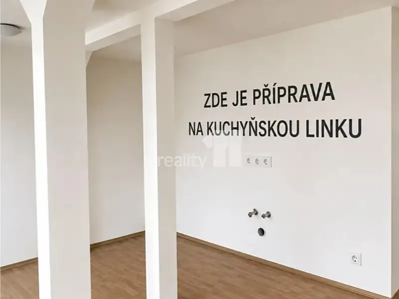 Prodej bytu 3+kk 72 m², Praha – náhled fotky 2