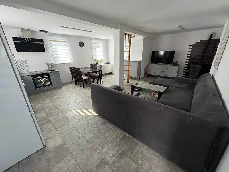 Prodej chalupy 80 m², pozemek 2798 m², Česká Ves – náhled fotky 3
