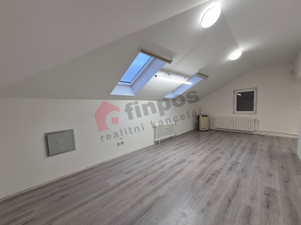 Pronájem kanceláře 50 m²