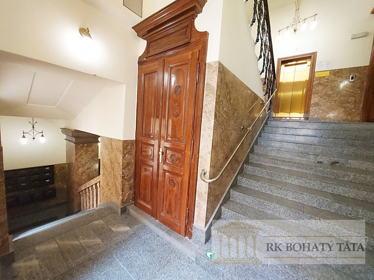Комерційне приміщення в оренду, 20 м² (10 з 11)